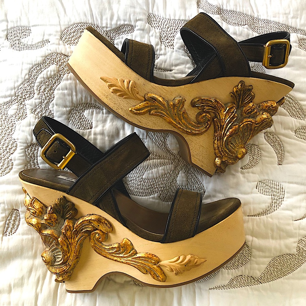 Unique Miu Miu sculptural 3D platform sandals 7.5/38, 2006 designer collection